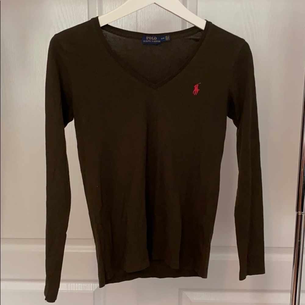 olive v neck
